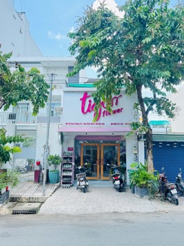 Chính Chủ- Uy Tín - Bán nhà mặt phố Quốc Hương, 30 tỷ, 110m2, Thảo Điền, Quận 2, HCM.