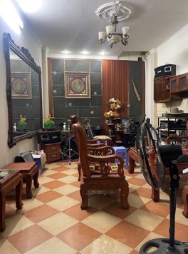 Bán nhà phân lô phố Thái Hà - ngõ Land Cruiser tránh - nội thất đẹp - 37m2 - nhỉnh 15 tỷ