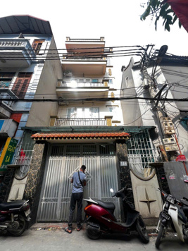 Bán nhà Cát Linh, lô góc, oto tránh 65m2 giá 18 tỷ
