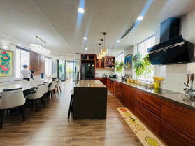 Bán nhà mặt phố Lò Đúc , 80m2 x7 tầng , mặt tiền rộng,