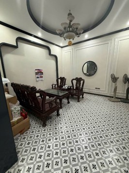 BÁN NHÀ PHỐ MAI ANH TUẤN - ô tô đỗ cửa - 10m ra mặt hồ Hoàng Cầu - 45m2 - nhỉnh 14 tỷ