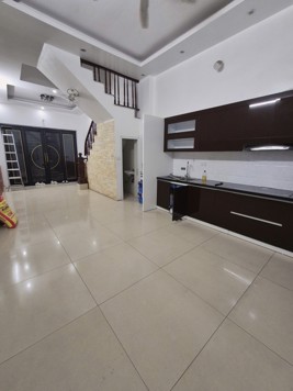 BÁN NHÀ PHỐ NGUYỄN CHÍ THANH - 55m2 - nhỉnh 14 tỷ - VỪA Ở VỪA CHO THUÊ