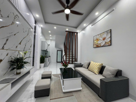 NHÀ MỚI KÍNH KOONG- XUÂN ĐỈNH- Ô TÔ ĐỖ CỔNG - LÔ GÓC ĐẮC ĐỊA- MỚI ĐÉT. 35m2- GIÁ 7.8 Tỷ