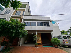 BÁN NHÀ ĐẤT XUÂN ĐỈNH- KHU PHÂN LÔ, DT: 120m2, MẶT TIỀN KHỦNG  7.2m, GIÁ: 28.5 tỷ