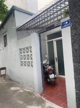 Cho thuê nhà C4 mới cứng siêu đẹp ở Ngọc Hà vào ở ngày, độc lấp