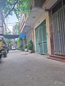 Bán Nhà Tây Sơn. Đống Đa. Ô Tô. DT 38m2. MT 3,5m. 5 Tầng. Giá 12,86 Tỷ.