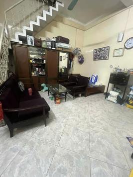 Bán Nhà Chủ Tự Xây Ngô Sĩ Liên. Đống Đa. DT 42m2. MT 5,2m. 3 Tầng. Giá 7,88 Tỷ. 