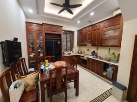 Bán nhà phố Nguyễn Tri Phương, 35m2 x 5 tầng