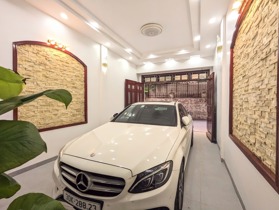 Bán nhà ngõ 34 Nguyễn Thị Định, 60m2 x 5 tầng, ô tô tránh