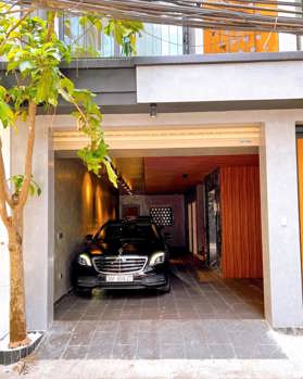 Bán nhà mặt phố Phố Vọng, 50m2, gần BV Bạch Mai, 25 tỷ