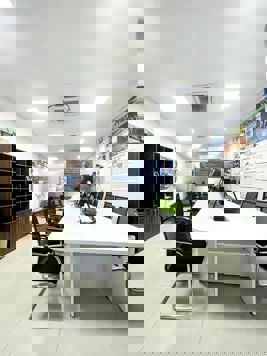 Bán nhà mặt phố Hai Bà Trưng, 70m2 x 7 tầng, thang máy, 30 tỷ