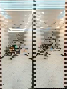 NHÀ YÊN HÒA - PHÂN LÔ Ô TÔ TRÁNH - 45M2 -5 TẦNG - MT 5M - 12 TỶ