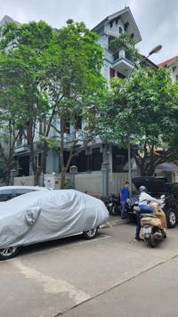 Hiếm, Bán nhà liền kề Đại Kim, 100m2, mặt tiền 8m, lô góc, 23 tỷ