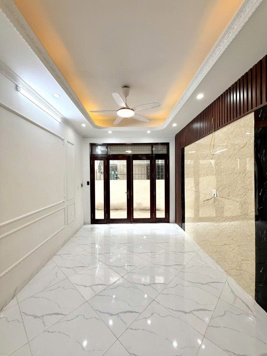 Bán nhà siêu hiếm ở 273 Cổ Nhuê – căn góc, oto đỗ cửa 30m2 x 6 tầng ảnh thực tế