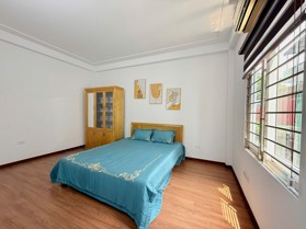 Bán Nhà Kim Giang. Hoàng Mai. DT 30m2. MT 6,6m. 6 Tầng. Giá 8,15 Tỷ. 