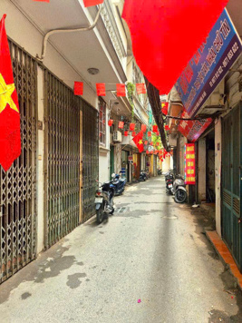 BÁN NHÀ NGỌC KHÁNH – BA ĐÌNH | 35M² x 4 TẦNG | NGÕ NÔNG XE BA GÁC | CÁCH MẶT PHỐ VÀI BƯỚC
