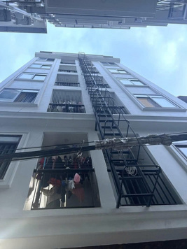 Nhượng CHDV mới ở Yên Hòa 7 tầng, 16PKK, 1 MBKD full phòng, lợi nhuận tốt