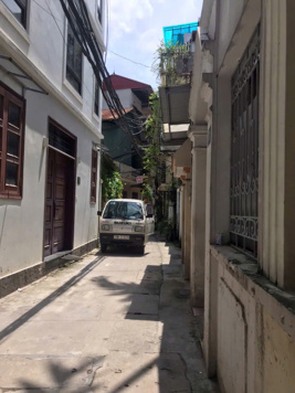 HOÀNG HOA THÁM – 5 TẦNG HIỆN ĐẠI – MẶT TIỀN KHỦNG 5.5M – NGÕ THÔNG – GẦN Ô TÔ – KINH DOANH ĐỈNH