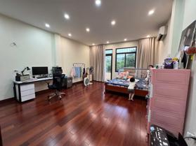 Bán Nhà Phú Đô. Nam Từ Liêm. 7 Tầng Thang Máy. Ô Tô Tránh. DT 82m2. MT 5m. Giá 23,2 Tỷ.