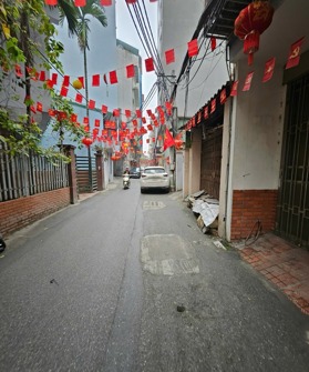 Bán tòa căn hộ dv Miếu Đầm 125m x 7T, thang máy, gara, ô tô, kd, 25 phòng full đồ 33 tỷ