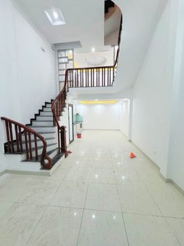 Bán Nhà Khu Đô Thị Đại Kim – Vị Trí Đẹp, 52m2, 5 tầng, sổ Vuông A4 Giá 10.1 Tỷ(có TL)