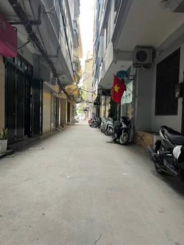 Bán Nhà Nguyễn Chí Thanh. Đống Đa. Ô Tô. DT 50m2. MT 6m. 5 Tầng. Giá 20,9 Tỷ.