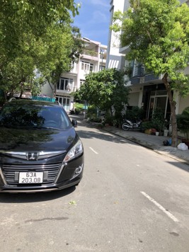 Bán đất Quận 7 số 21 đường số 19 P. Tân Quy dt  4x18m giá 13 tỷ