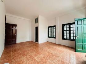 Bán Nhà Thụy Khuê. Tây Hồ. Lô Góc. DT 60m2. MT 6m. 5 Tầng. Giá 11,8 Tỷ.