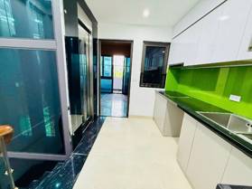 HOT, Nhà đẹp Đại Linh 33m x 5T, Thang Máy, Ô Tô, KD,  Full Nội Thất 8.1 Tỷ