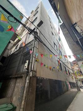 ​Bán Nhà Mặt Phố Phú Diễn. Cầu Giấy. Thang Máy. Ô Tô. DT 178m2. MT 10m. Giá 61,5 Tỷ. 