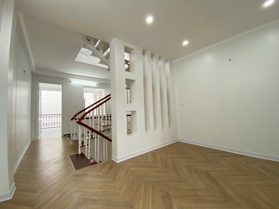 Nhà Nguyễn Khang - Phân Lô Oto Tránh - 2 Nhà Ra Phố - Ngõ Thông Kinh Doanh