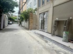 Bán Nhà Vũ Tông Phan. Thanh Xuân. 8 Tầng Thang Máy. Lô Góc. Ô Tô. DT 45m2. MT 7m. Giá 18.4 Tỷ. 