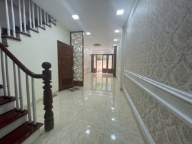 Nhà đẹp 5 tầng, diện tích 45m2 Võng Thị, ngõ rộng thoáng, giá tốt - Mặt tiền: Rộng, thoáng