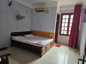 Bán Nhà Mặt Phố Nguyễn Hoàng Tôn. Bắc Từ Liêm. Ô Tô. DT 43m2. 6 Tầng. Giá 5,7 Tỷ.