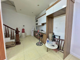 Mễ Trì - Nhà Đẹp - 10M Ô Tô - Ngõ Rộng Thoáng - Nội Thất Cơ Bản - 38m2*5T - Giá Hơn 7 Tỷ