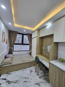 Bán Nhà Minh Khai. Hai Bà Trưng. 6 Tầng Thang Máy. DT 63m2. MT 7m. Giá 15,1 Tỷ.