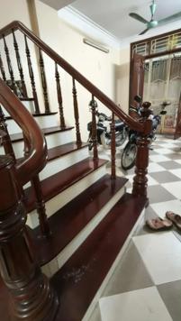 ​Bán Nhà Phùng Khoang. Thanh Xuân. DT 43m2. MT 3,6m. 4 Tầng. Giá 8,15 Tỷ.