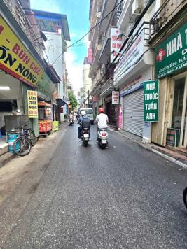 Bán Nhà Cổ Nhuế. Bắc Từ Liêm. Lô Góc. Ô Tô. DT 39m2. MT 4m. 4 Tầng. Giá 11.9 Tỷ.