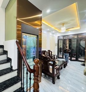 NHÀ ĐẸP MẶT NGÕ PHỐ THỤY KHUÊ – THANG MÁY, 5 TẦNG HIỆN ĐẠI – Ở SANG, GẦN PHỐ, AN SINH TUYỆT VỜI