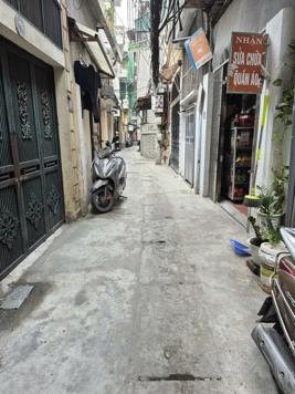 Bán Nhà Chính Kinh. Thanh Xuân. DT 38m2. MT 3m. 4 Tầng. Giá 6,43 Tỷ.