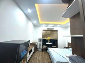 Bán Nhà Giáp Bát. Hoàng Mai. 6 Tầng Thang Máy. Ô Tô. DT 78m2. MT 4,2m. Giá 19,9 Tỷ.