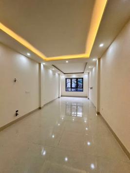 Bán Nhà Mặt Phố Đa Sỹ. Hà Đông. 5 Tầng Thang Máy. Ô Tô. DT 39m2. MT 3,4m. Giá 12,4 Tỷ.