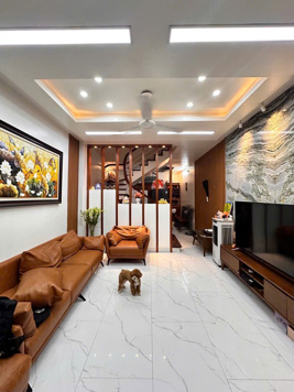 NHÀ ĐỘI CẤN 46m2 x 5 tầng - TRUNG TÂM BA ĐÌNH - THIẾT KẾ ĐẸP - NGÕ RỘNG THOÁNG - SỔ ĐỎ CHÍNH CHỦ