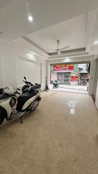 Bán Nhà Mặt Phố Kim Giang. Hoàng Mai. 8 Tầng Thang Máy. Ô Tô. Vỉa Hè. DT 106m2. Giá 54,5 Tỷ.
