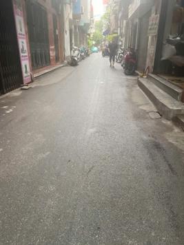 Bán Nhà Mặt Phố Xã Đàn 2. Đống Đa. Ô Tô. DT 54m2. MT 4,2m. 4 Tầng. Giá 16,2 Tỷ.