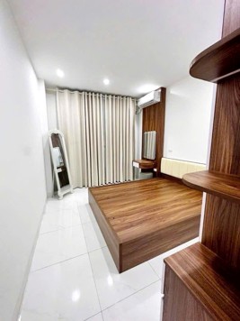 NHÀ LẠC LONG QUÂN-TÂY HỒ MỚI- CẦN BÁN- 45M- 5 TẦNG- CÁCH Ô TÔ 20M- NGÕ THÔNG- 9.85 TỶ