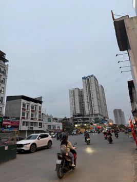 Kim Đồng Tân Mai 60 m2, 4 tầng phân lô ô tô, vỉa hè, kinh doanh, 25 tỷ