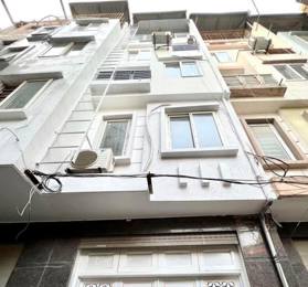 Bán Nhà Yên Hòa, Cầu Giấy 40m2 x 6 tầng, 8 Phòng, Nhà gần phố 1 ngoặt vào nhà. Giá 9,2 tỷ