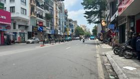 Bán Nhà Mặt Phố Tôn Đức Thắng. Đống Đa. Ô Tô. Vỉa Hè. DT 43m2. MT 5,4m. 5 Tầng. Giá 27 Tỷ.