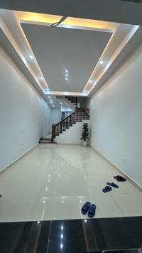 Bán Nhà Hoàng Văn Thái. Thanh Xuân. Ô Tô. DT 50m2. MT 4,2m. 5 Tầng. Giá 17,4 Tỷ.